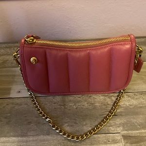 COPY - Coach swinger 20 color dark pink like new only used once